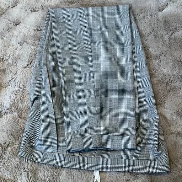 Pants - Picture 1 of 9